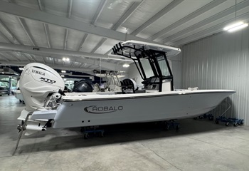 2026 Robalo 266 Cayman Alloy Gray Boat